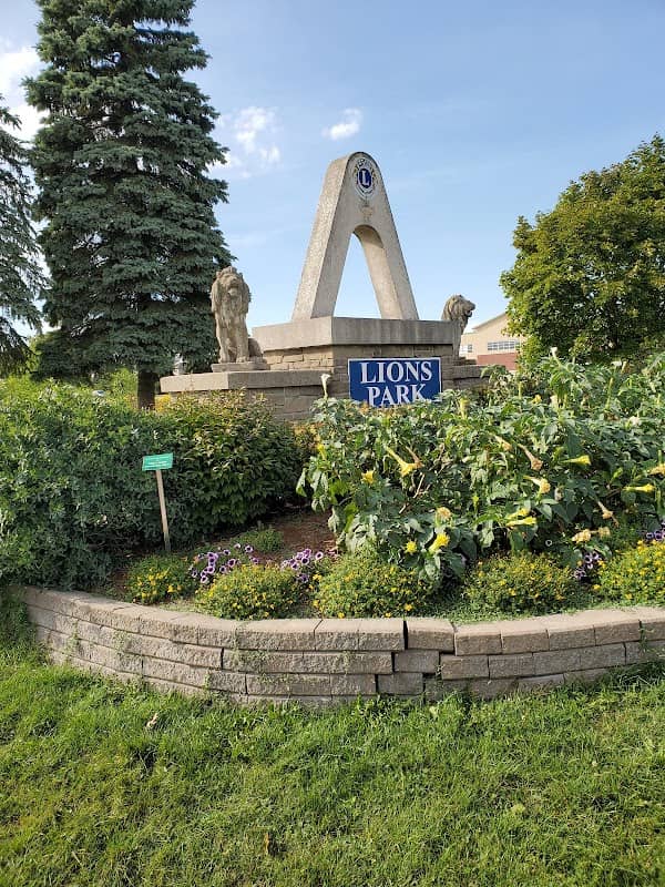 Lions Park Elmira - Image 2
