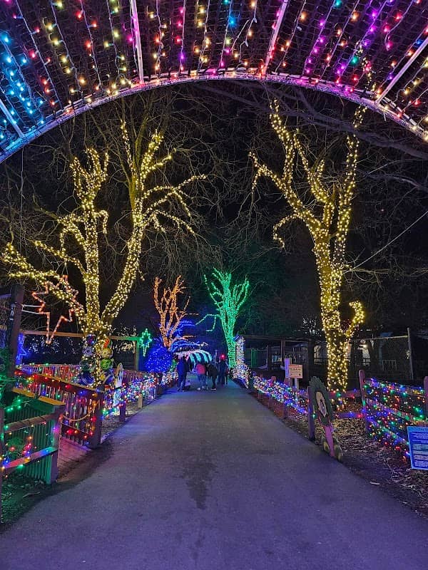 Lehigh Valley Zoo - Image 2