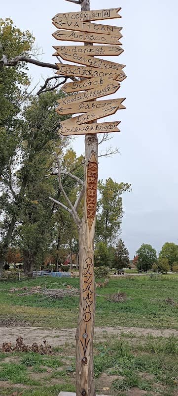 Pázmándi mezítlábas park - Image 1
