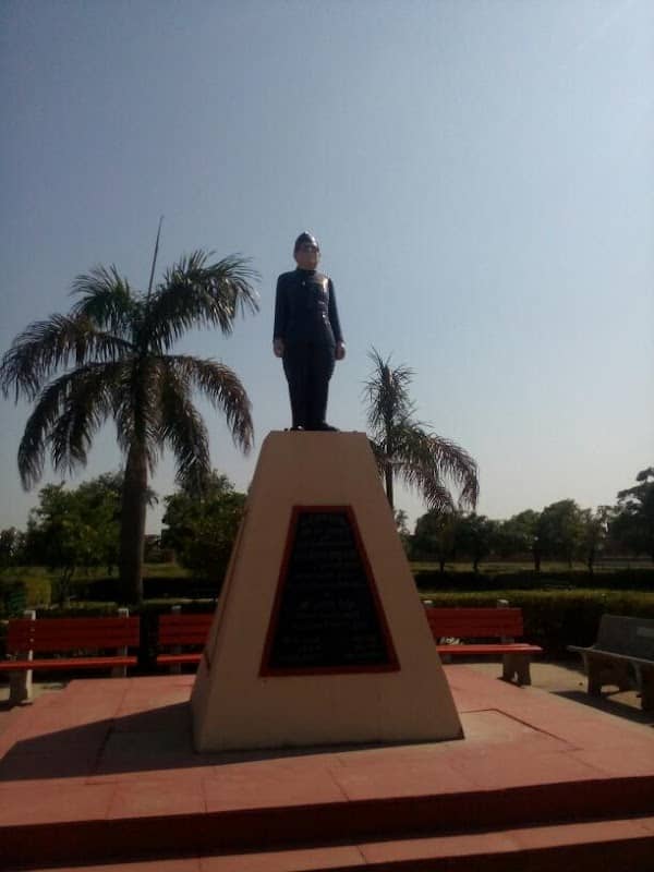 Netaji Subhas Chandra Bose Park - Image 1