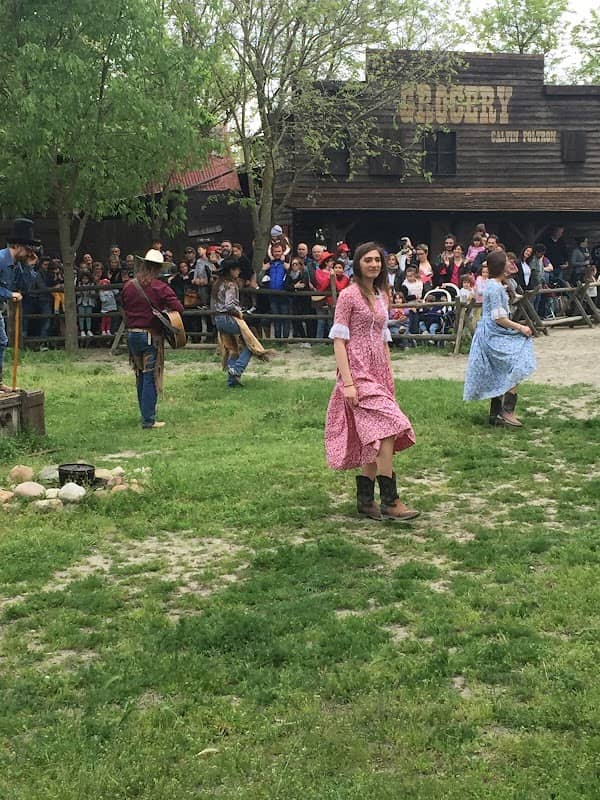 Parco giochi pubblico - Image 1