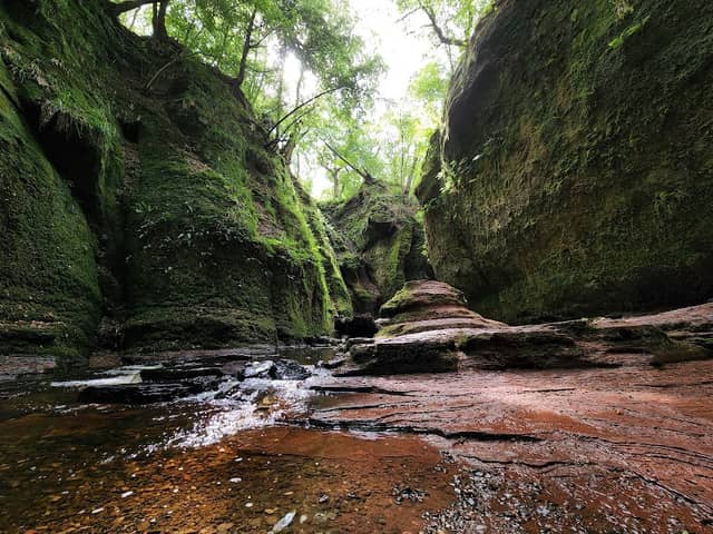 The Devil's Pulpit Path Start - Image 3