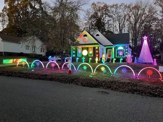 Gibson Family Lightshow - Image 2