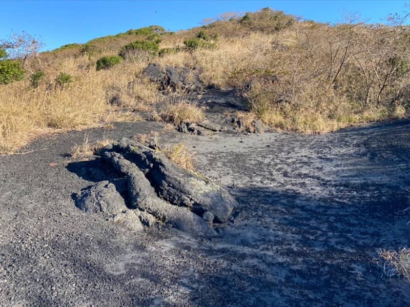 Pahoehoe Lava Flow - Image 2