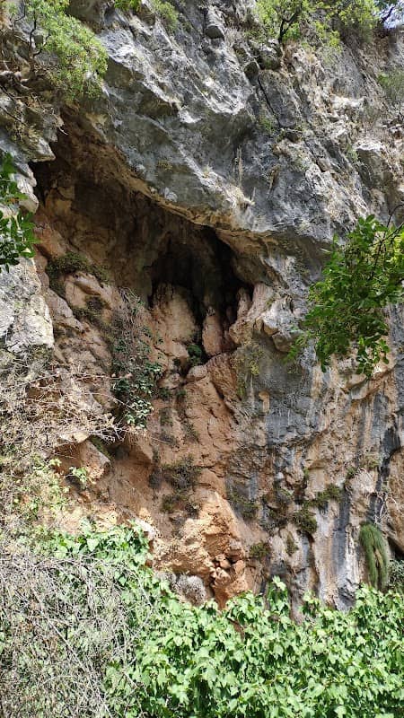 Big (Upper) Grava of Loutses - Image 1