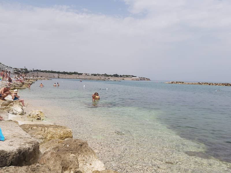 Spiaggia libera "La striscia" - Image 1