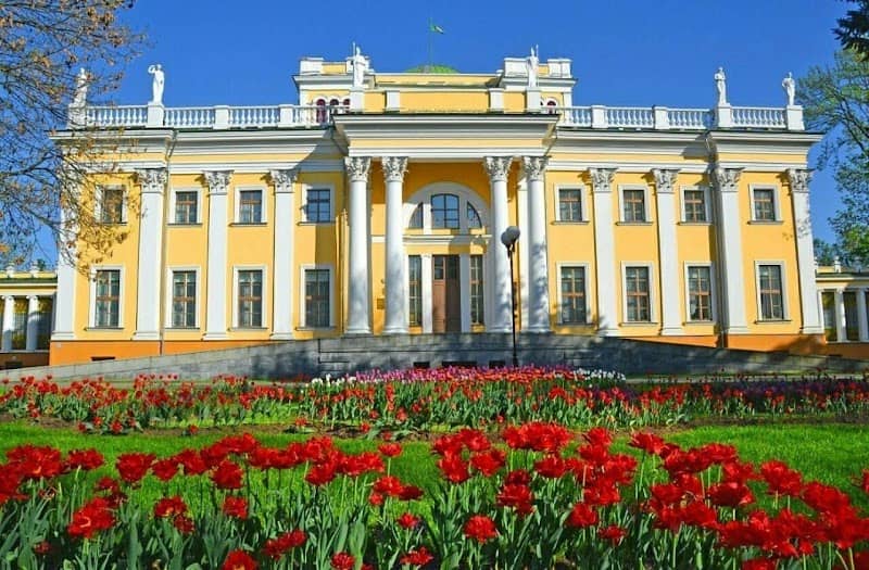 Homieĺ Palace and Park Ensemble's Park - Image 1