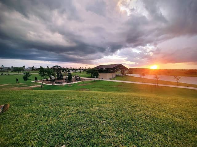 Tres Lagos Park - Image 2