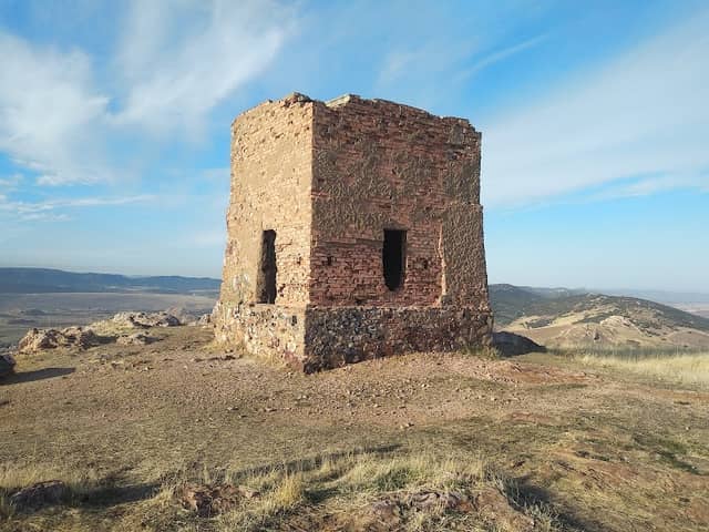 Chimenea Cuadrá - Image 1