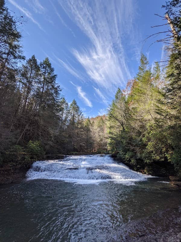 Piney River RMA Trailhead of the Cumberland Trail - Image 1