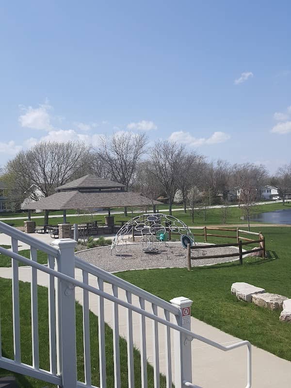 Dolphin Lake Park - Image 2