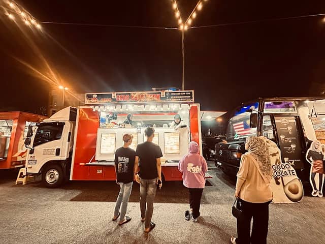 Tapak POSITIF@GM KLANG (Food Truck) - Image 1