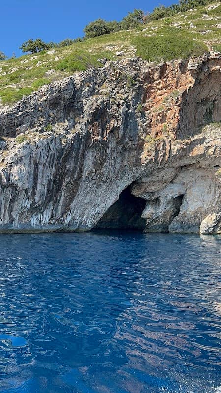 Blue Gem Cave - Image 1