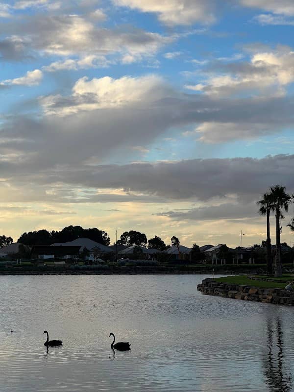 Central Lake - Image 1