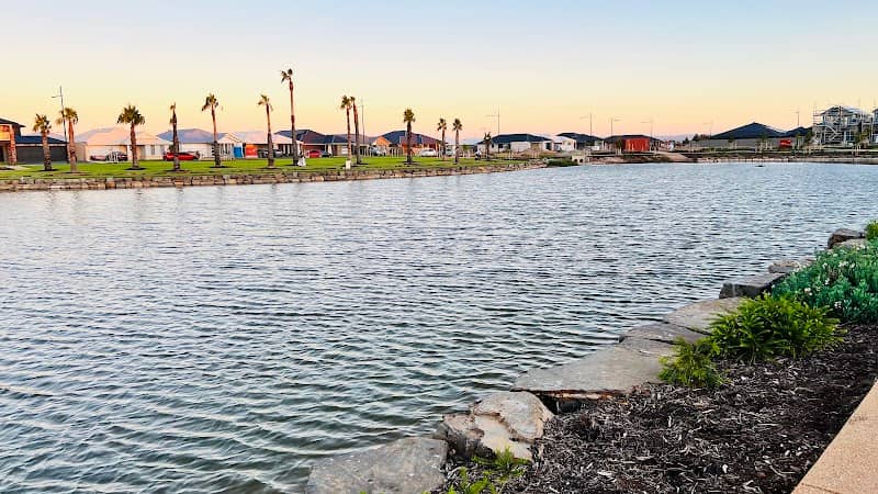 Central Lake - Image 2