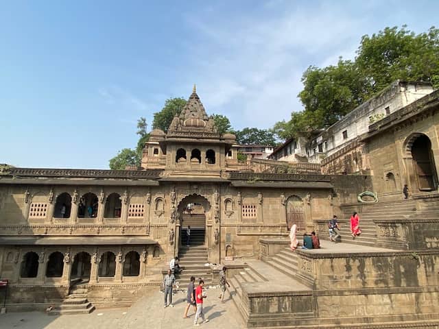 Shri Maheshwar Fort - Image 1