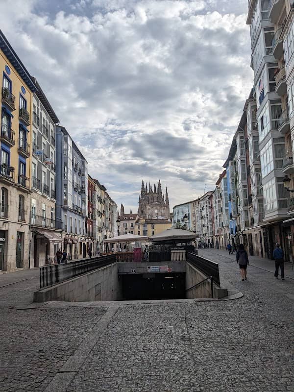 Arco del Pilar - Image 2