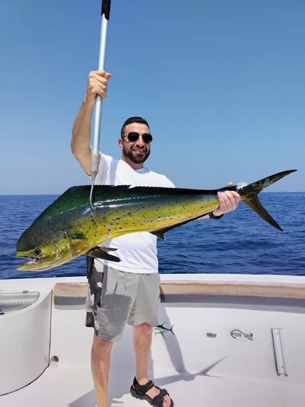 Al Naham Fishing and Cruises - Image 1