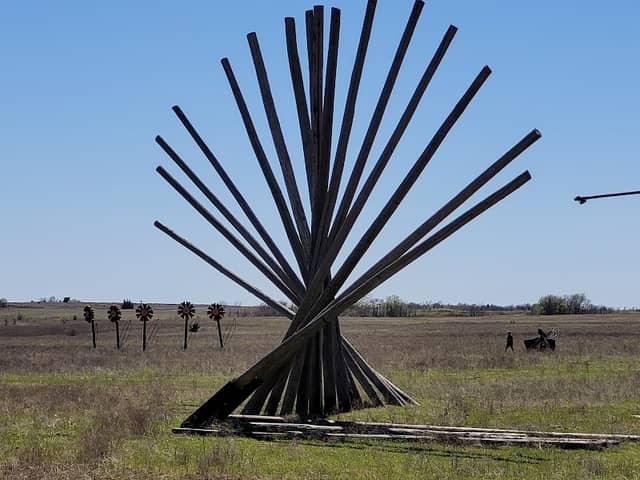 Earl’s Art Park - Image 1