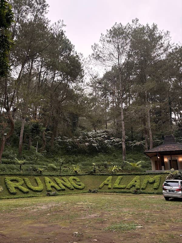 RUANG ALAM GLAMPING & PREMIUM CAMP GROUND - Image 1