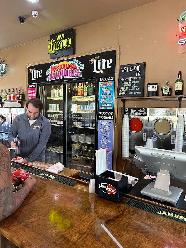 Wise Guys Daiquiris - Image 1