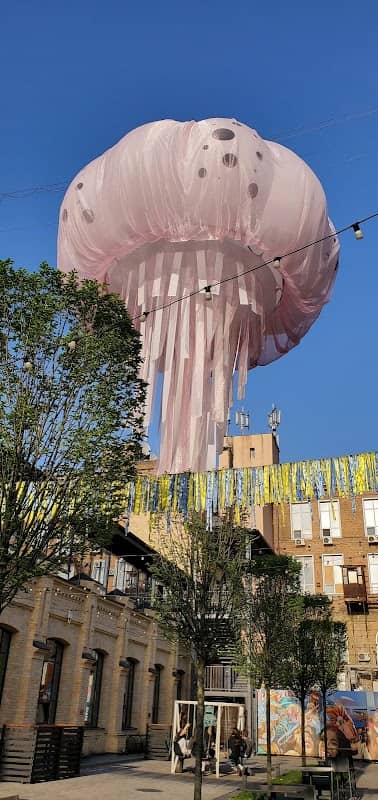 Great pink jellyfish - Image 1