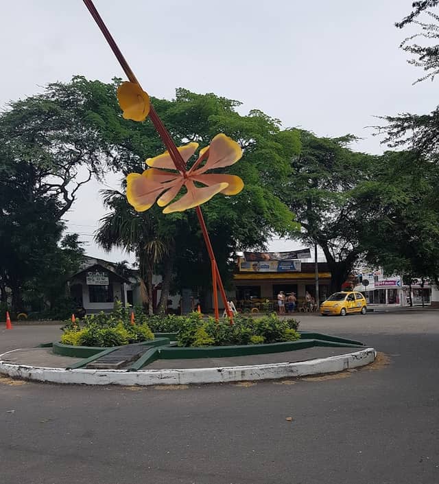 Round Point - Image 1