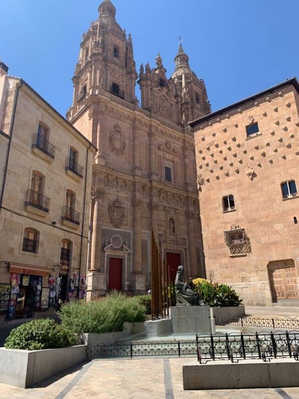 Esculturas y monumentos de Salamanca - Image 1
