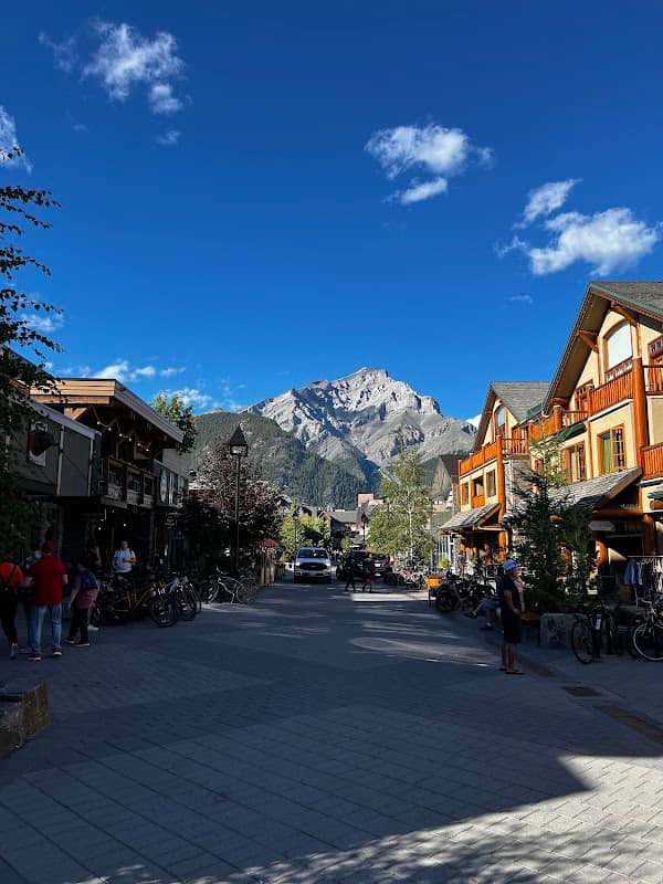 Town of Banff - Image 2