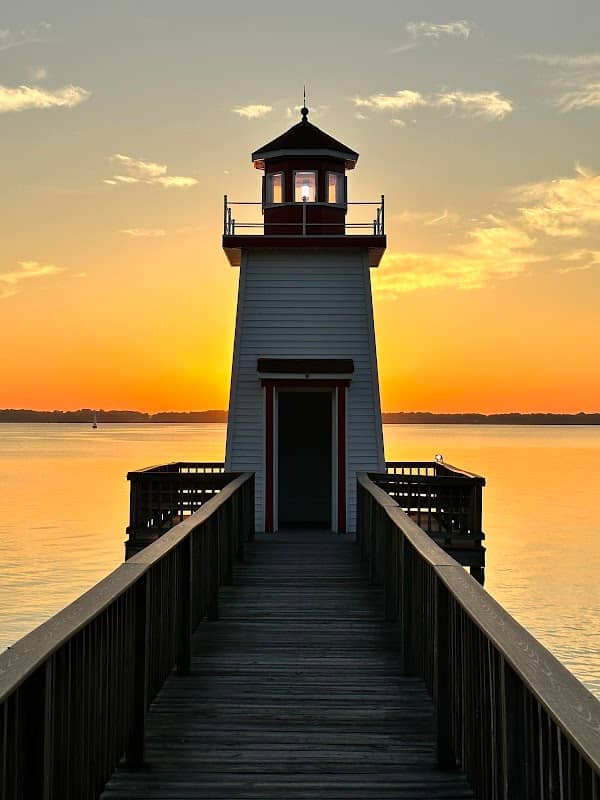 Grand Rivers Jetty - Image 2