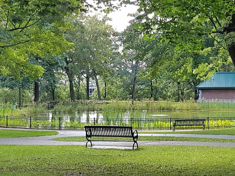 Parc Victoria - Image 1