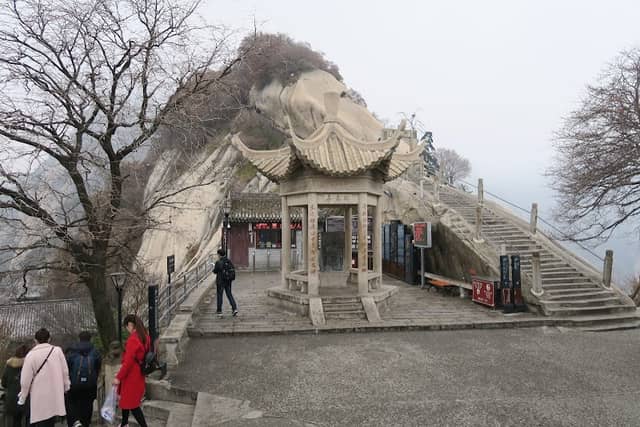 Huashan Memorial Pavilion - Image 1