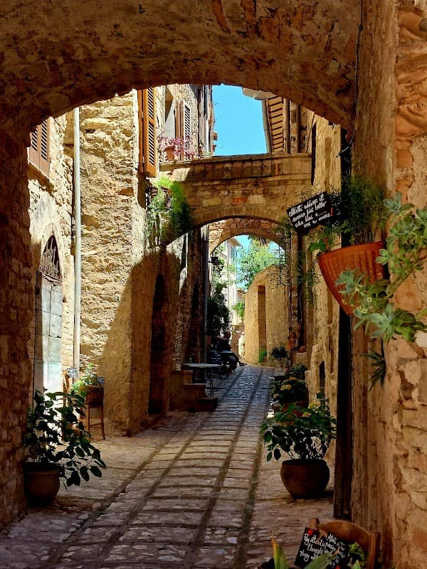 Il balcone dei sogni in fiore - Image 1