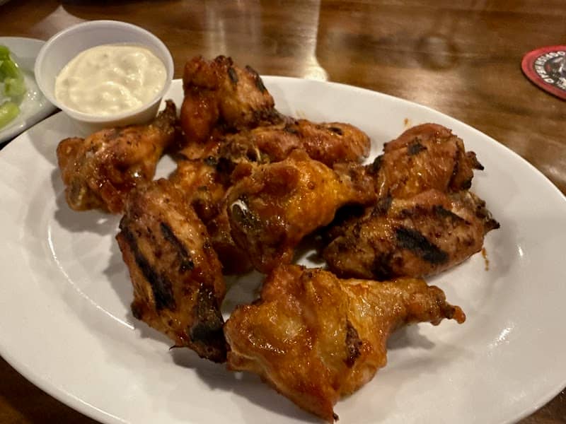 Old Buffalo's Outpost Bar and Grill - Image 2