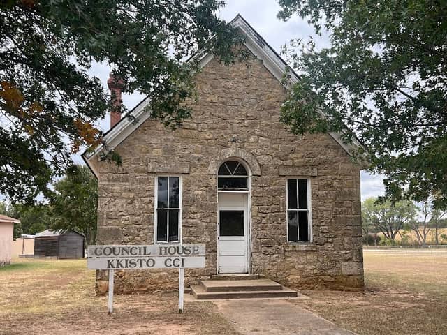 Kaw Nation Council House - Image 1