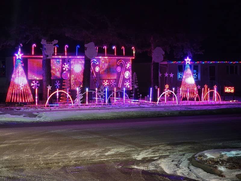 Zablotney’s Holiday Lightshow - Image 1