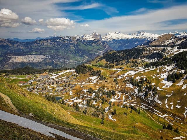 Aussichtspunkt mit Sitzbank - Image 3