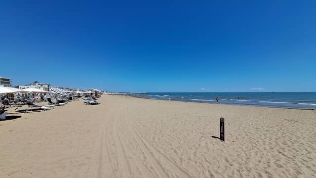Bandiera blue beach - Image 1