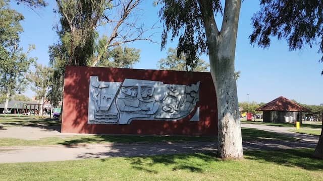 Güemes Park - Image 1