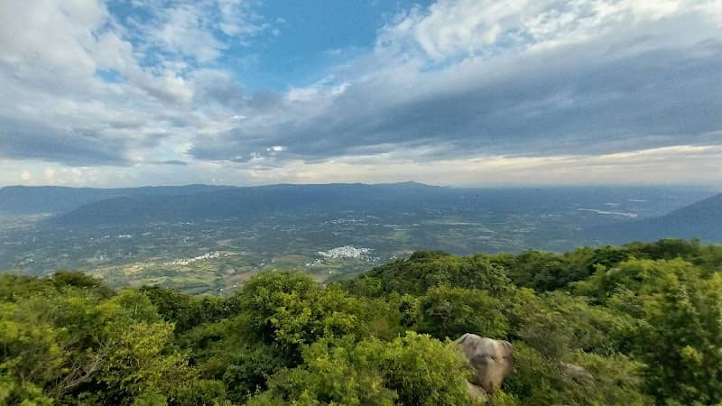 Nilavoor cliff view point - Image 1