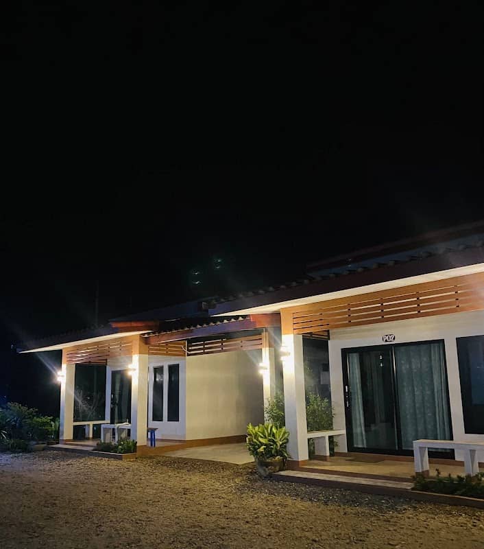 ปาล์มทรี รีสอร์ท - Image 1