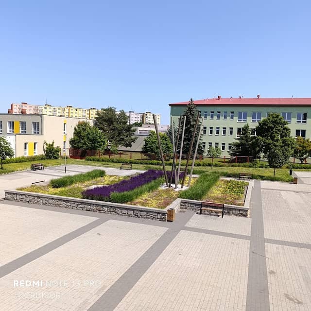 Pomník - Image 1