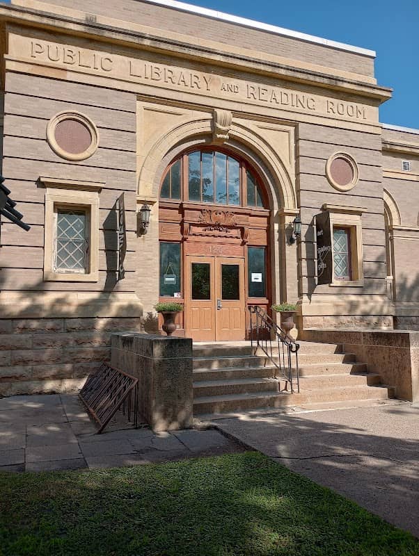 Carnegie Art Center - Image 2