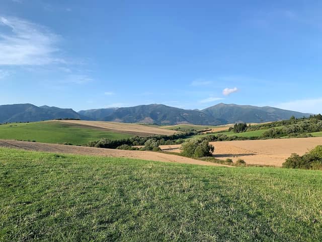 Lavička panorámy nad mestom - Image 2