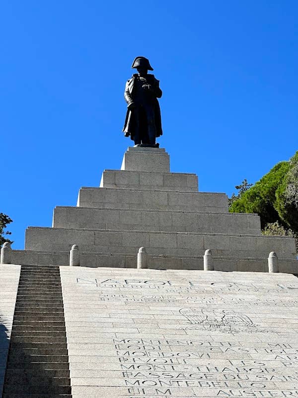 Monument commémoratif de Napoléon 1er - Munimentu Cummimurativu di Nabuliòne - Image 1