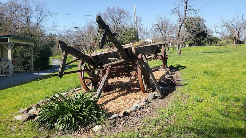 Howe Homestead Park - Image 2