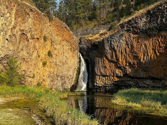 Hawk Creek Trailhead - Image 1