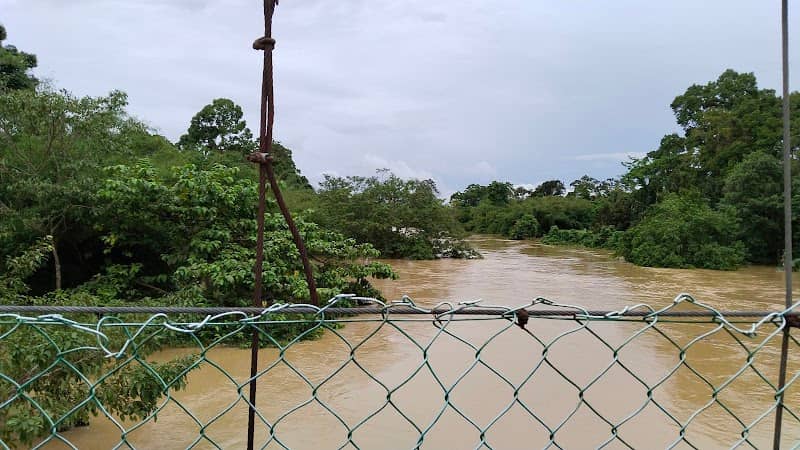 JAMBATAN GANTUNG KAMPUNG BERONA - Image 1