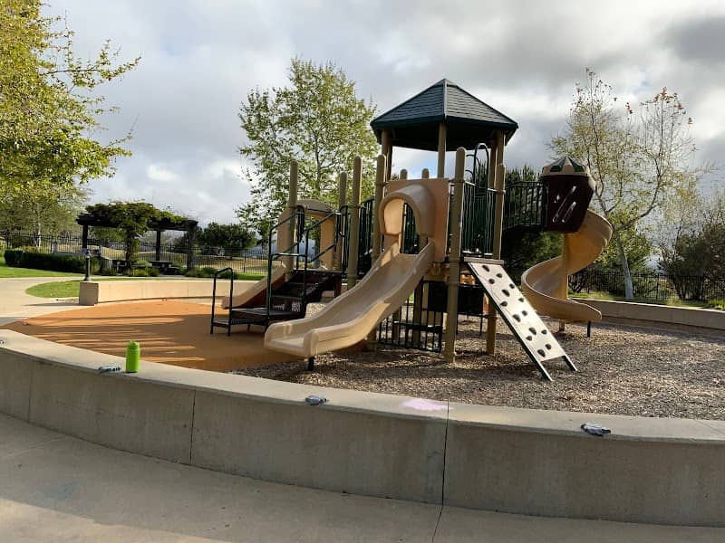 Vista Park - Image 1
