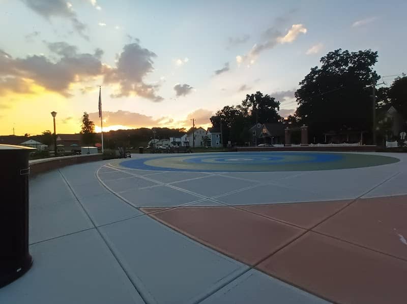 Five Points Landing Park - Image 1